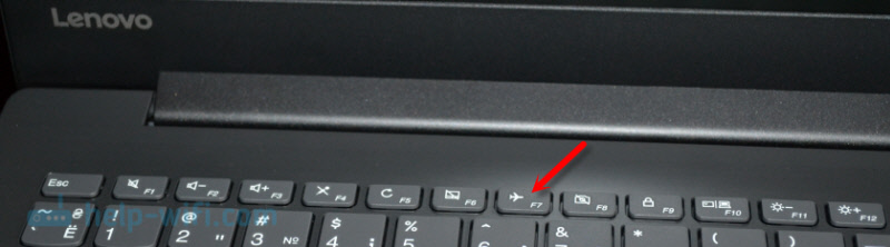 Кнопка для включения Wi-Fi на ноутбуке Wi-Fi (аппаратный способ)